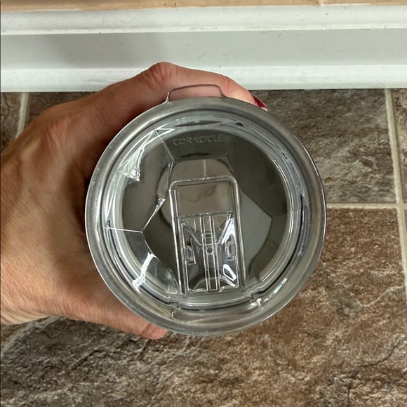 New Corkcicle snow leopard 16 oz tumbler and can cooler slim green gray cup - Picture 5 of 6